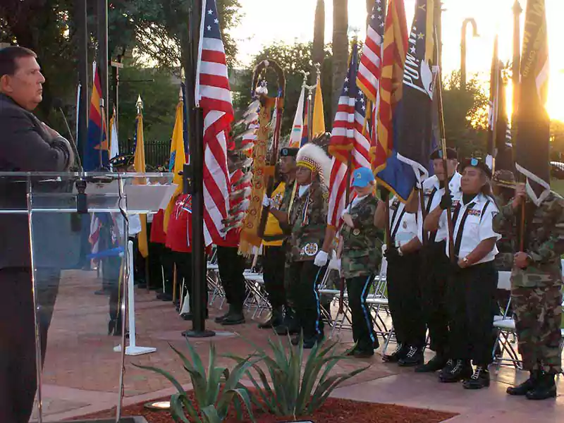 native american veterans day images with hawk