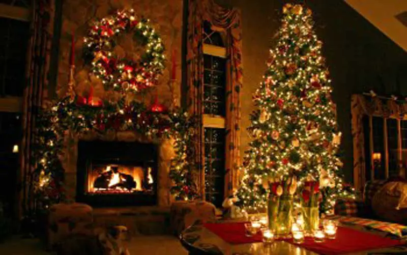 Merry Christmas Tree Wallpaper