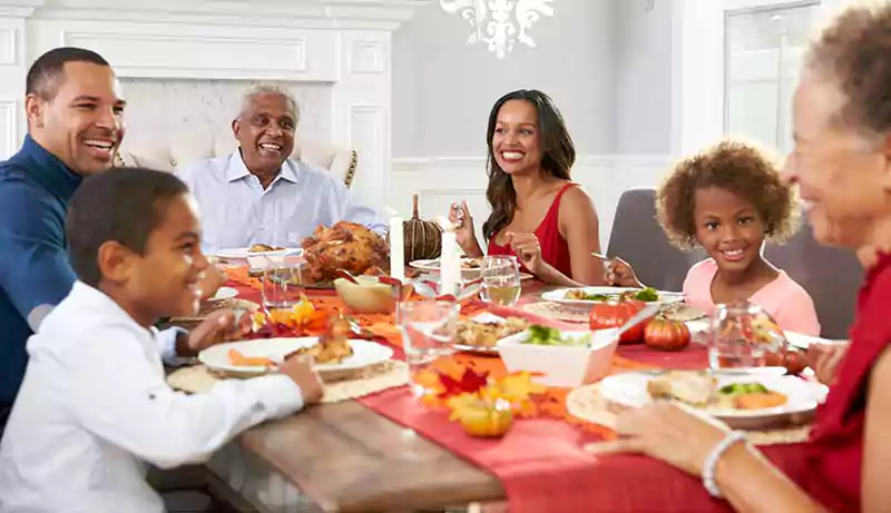 happy thanksgiving black family image