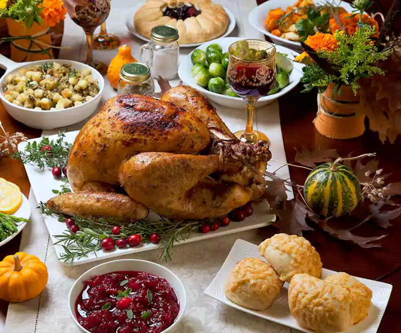thanksgiving meal image