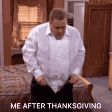 joey thanksgiving pants gif